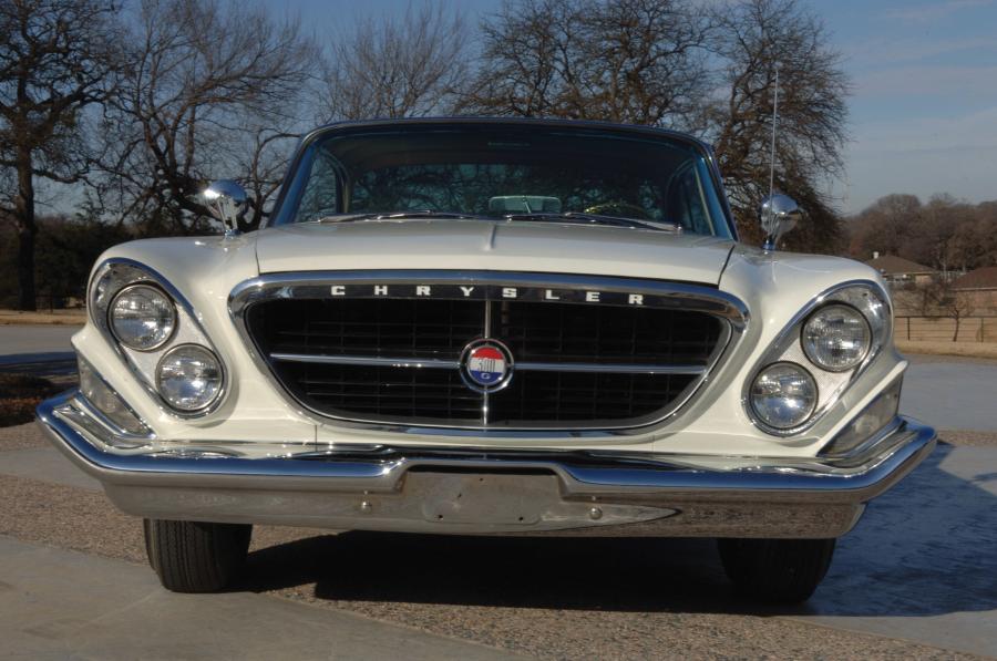  Chrysler 300G Hardtop Coupe (842) 1961 года  (фото 26 из 43)